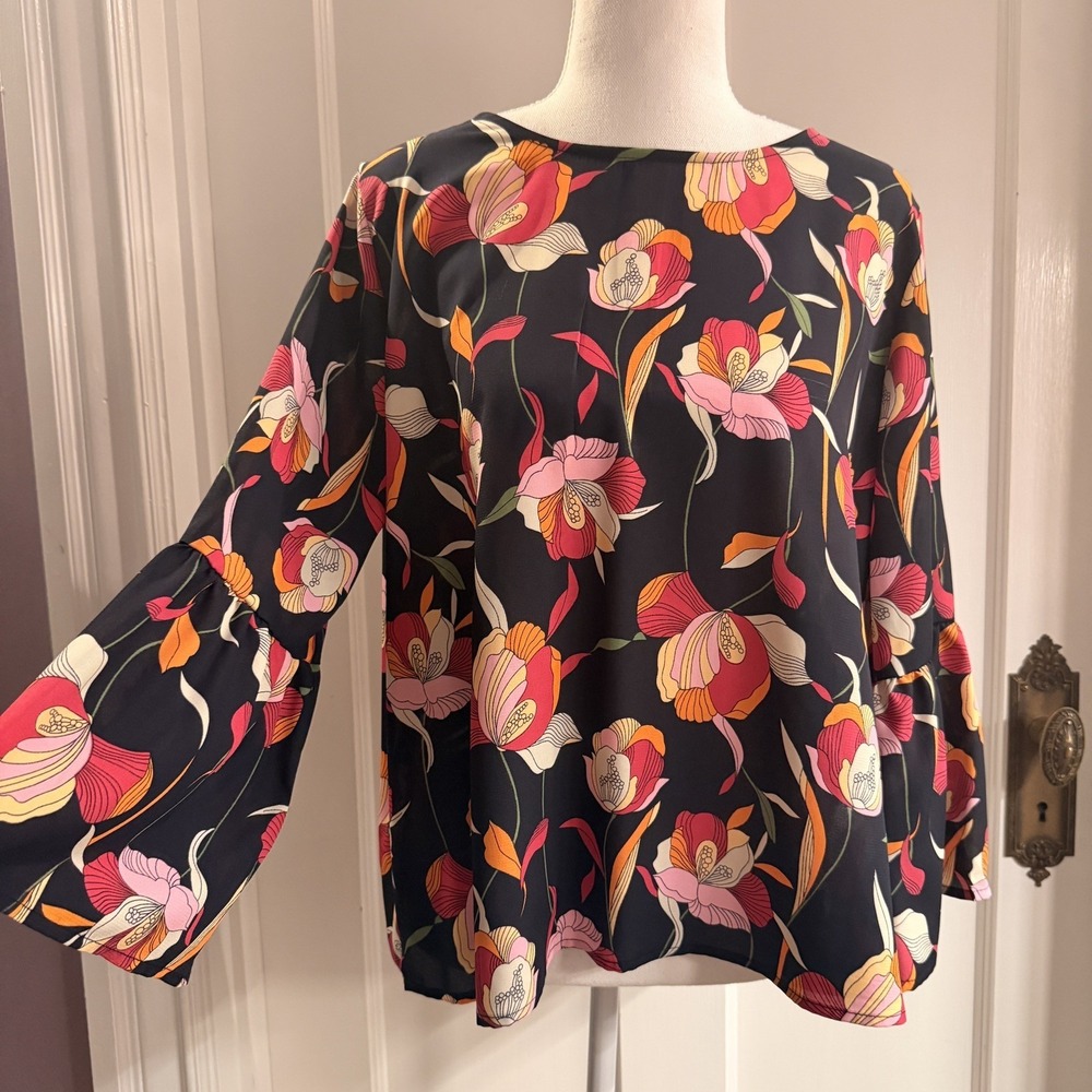 W5 Anthropologie Floral Blossom Blouse 1/4 Zip Back Women's Large